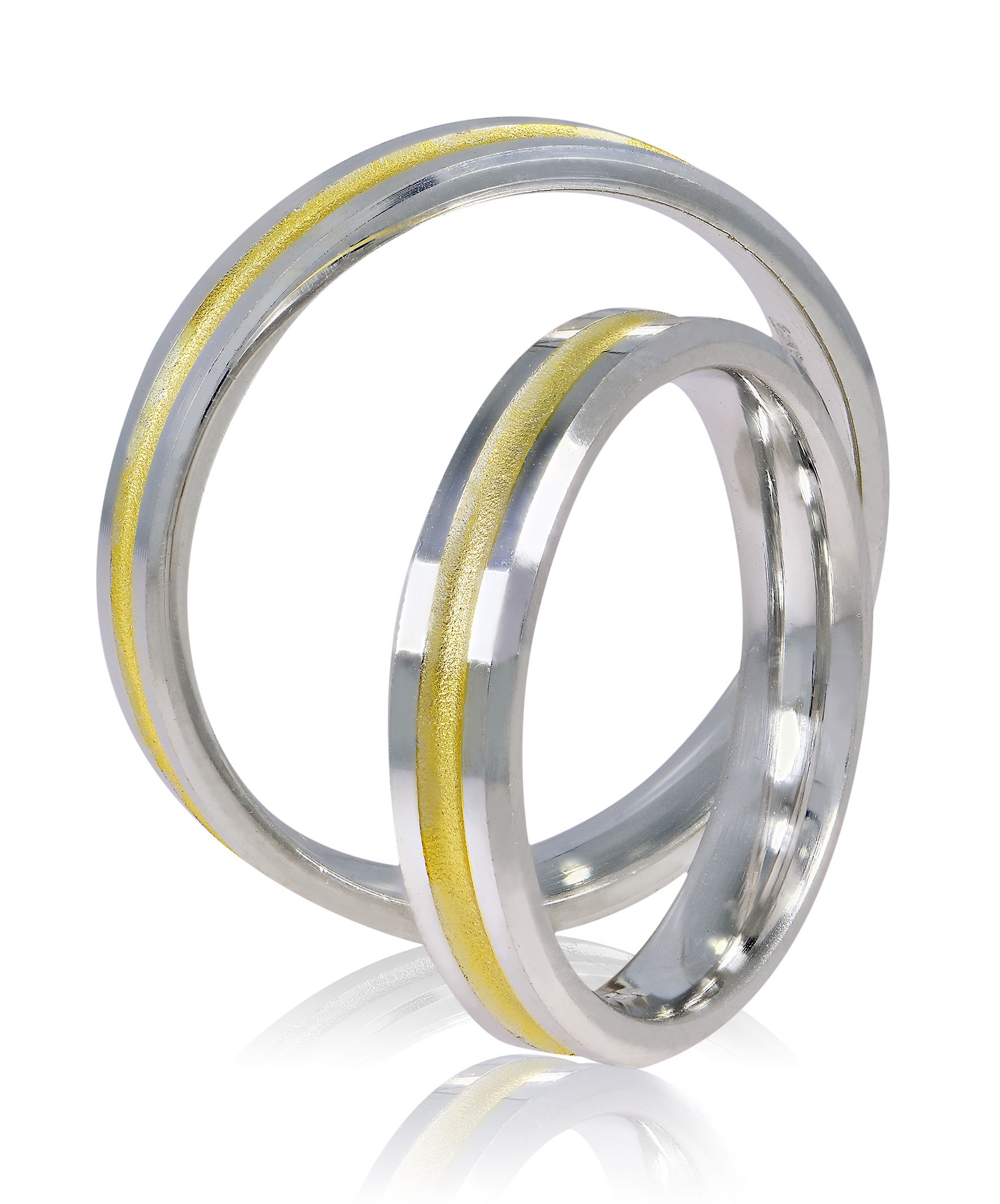 White gold & gold wedding rings 4mm  (code SS7a)